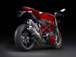 Профессиональное удаление катализатора Ducati Streetfighter