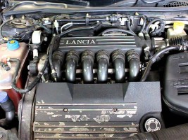 Профессиональный Чип тюнинг двигателя Lancia Thesis